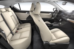 CGI_Lexus_CT200h_DI_2010_Pic22_Interior_Fabric_ivory